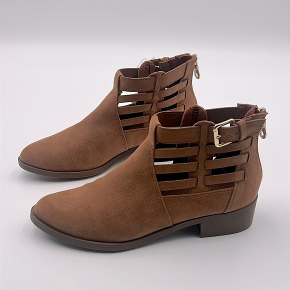 American Eagle Brown Faux Suede Ankle Booties Comfort Low Heel Fall Women’s 6.5 - Picture 3 of 9